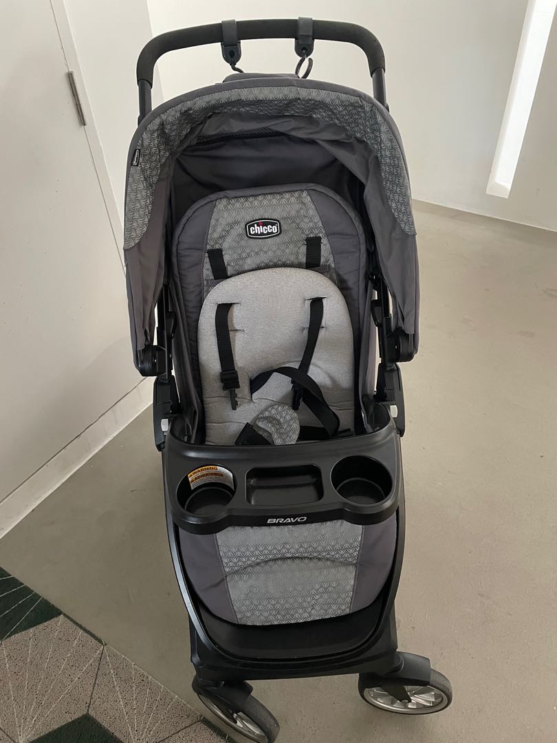 Chicco Bravo stroller, Babies & Kids, Going Out, Strollers on Carousell