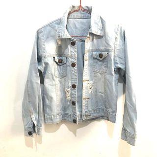 Levi's white denim jacket, Fesyen 