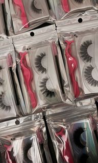(Category: ) located in . Submitted by cinn4mongirl (Listing ID 1154552053, Image 1). Description: .
