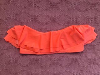 (Category: ) located in . Submitted by ClosetFinds_MNL (Listing ID 1154546701, Image 1). Description: .
