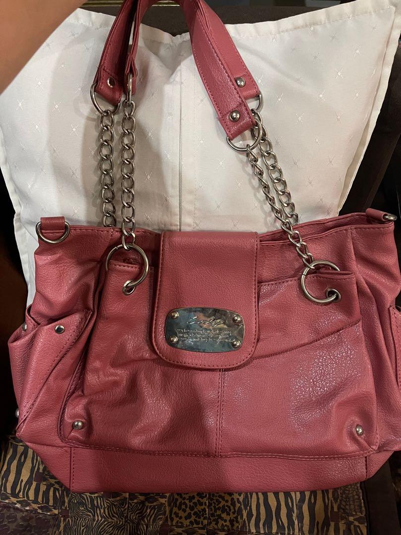 Fashion bag from korea (Category: Shoulder Bags) located in Manila. Submitted by che_limpangog (Listing ID 1154532444, Image 1). Description: .