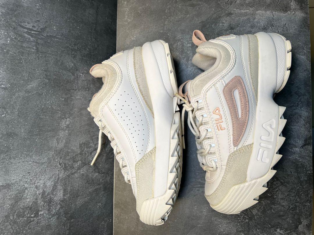 Fila disruptor on sale 35.5