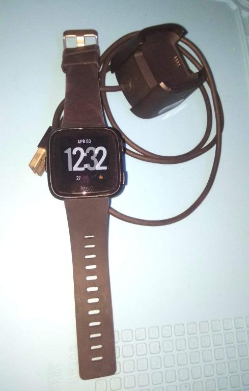 Fitbit Versa 1 Smart Watch Black FB505