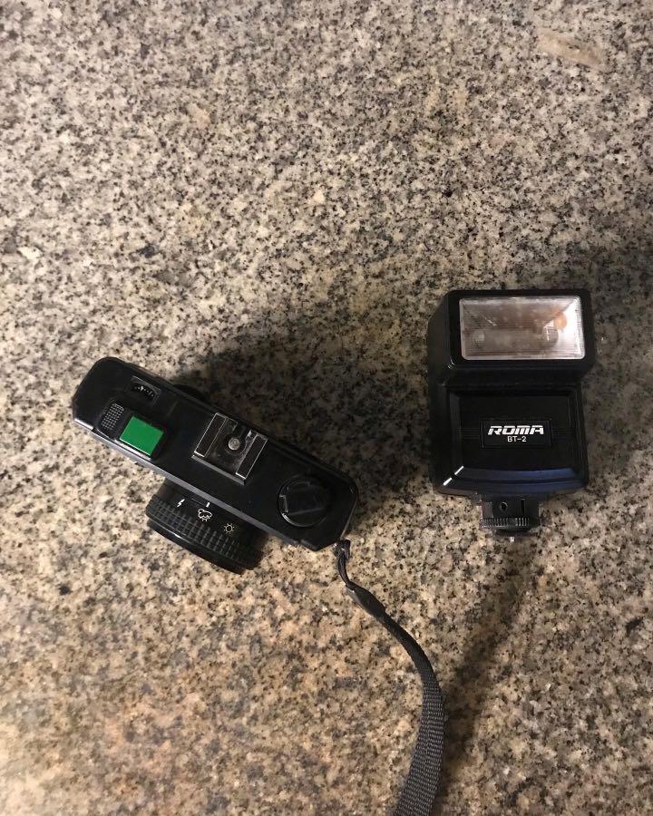 fujica m1 dan flash, Fotografi di Carousell