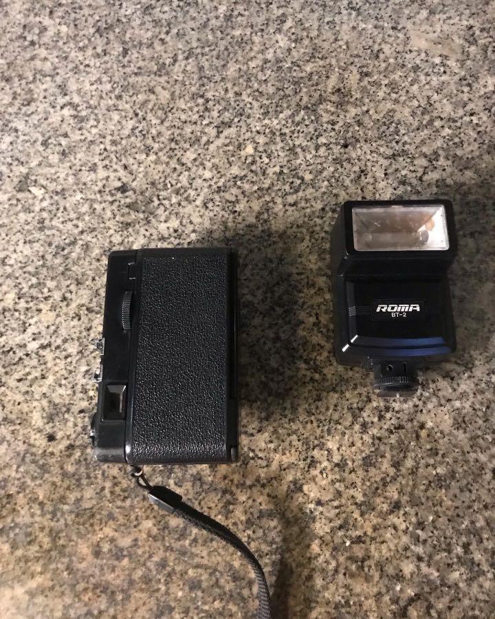 fujica m1 dan flash, Fotografi di Carousell