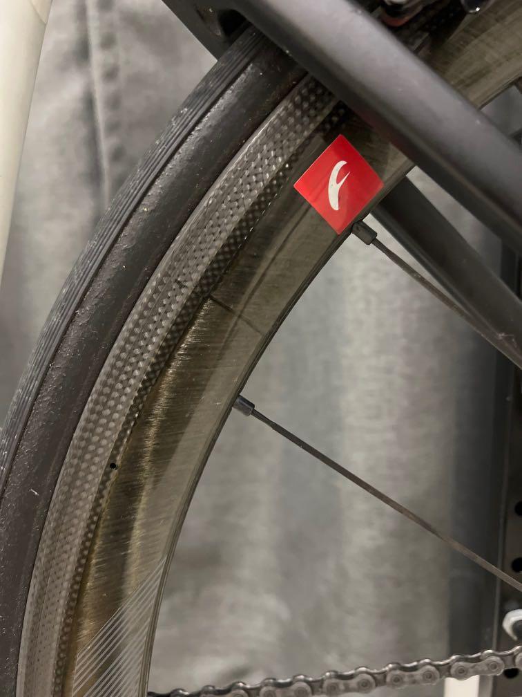 Fulcrum Wind 40c Clincher with Tyres Well Used
