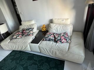 (Category: ) located in . Submitted by sandeep.indhuru (Listing ID 1154415669, Image 1). Description: .
