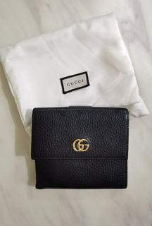 Gucci leather wallet