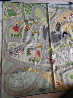 Kid's play mat for free
