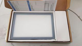 LED VIDEO AND PHOTO LIGHT PANEL