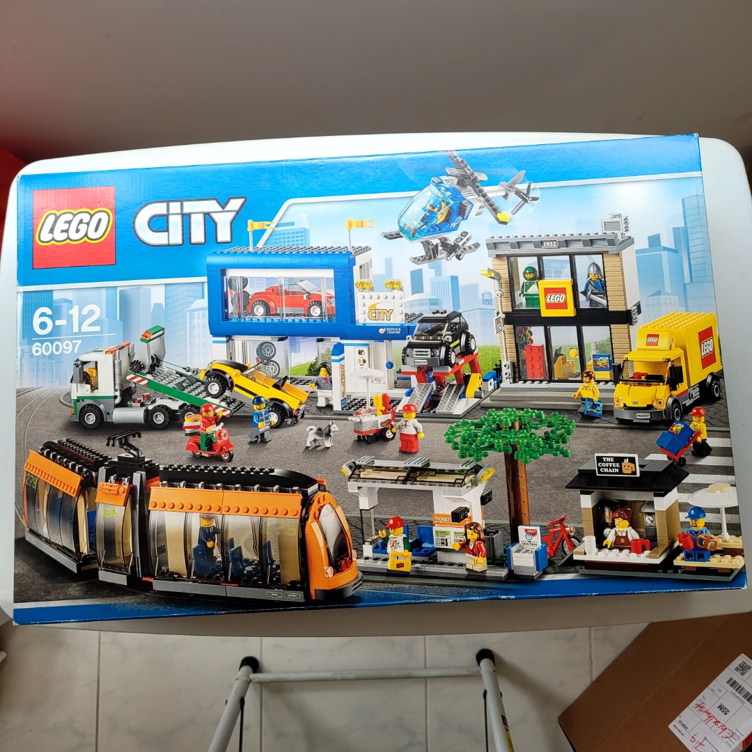  LEGO City Town 60097 City Square Building Kit : Toys