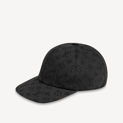 Louis Vuitton Monogram Essential Cap Black Cotton. Size 58