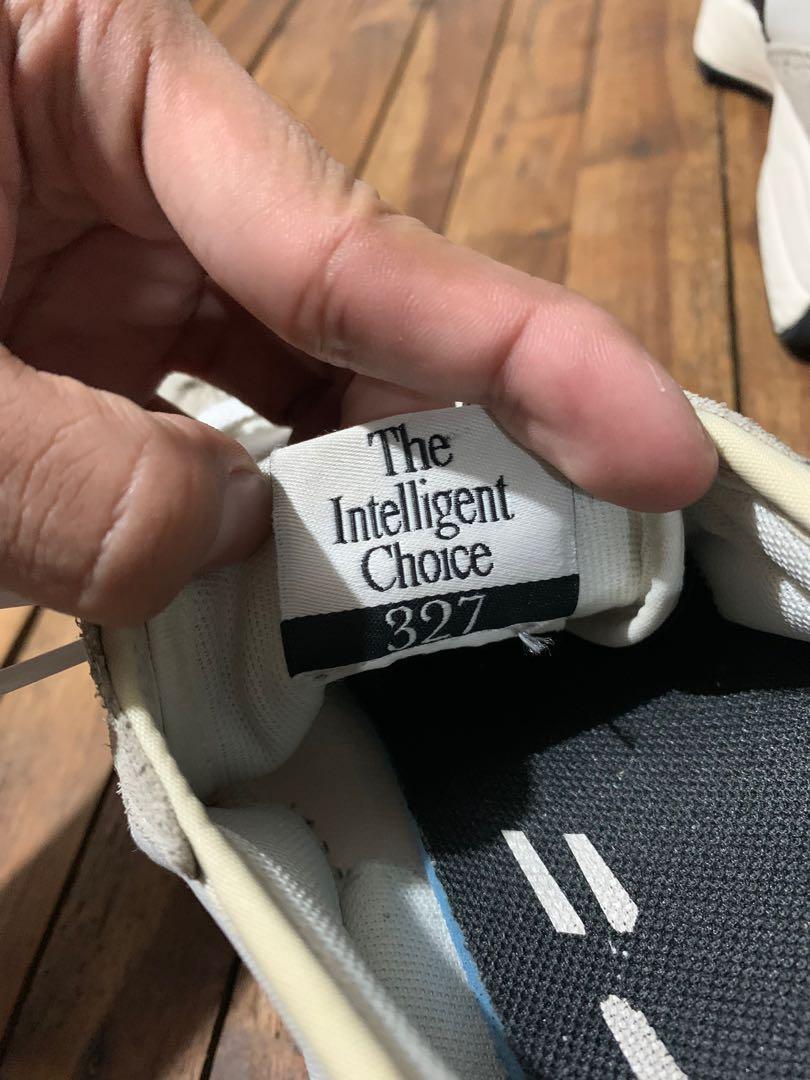 New Balance 372 Sea salt / Black, Men's Fashion, Footwear, Sneakers on ...