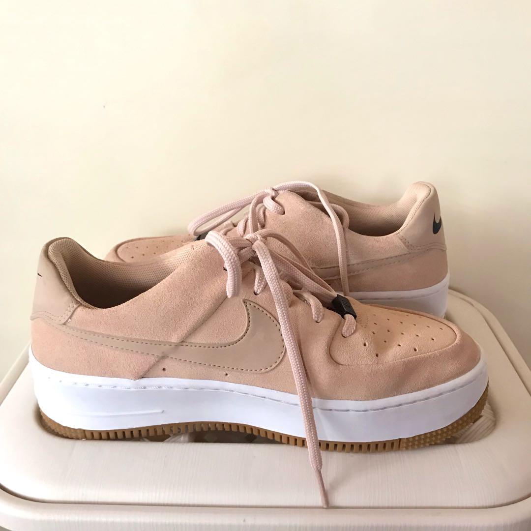 Nike air force sales 1 sage bio beige