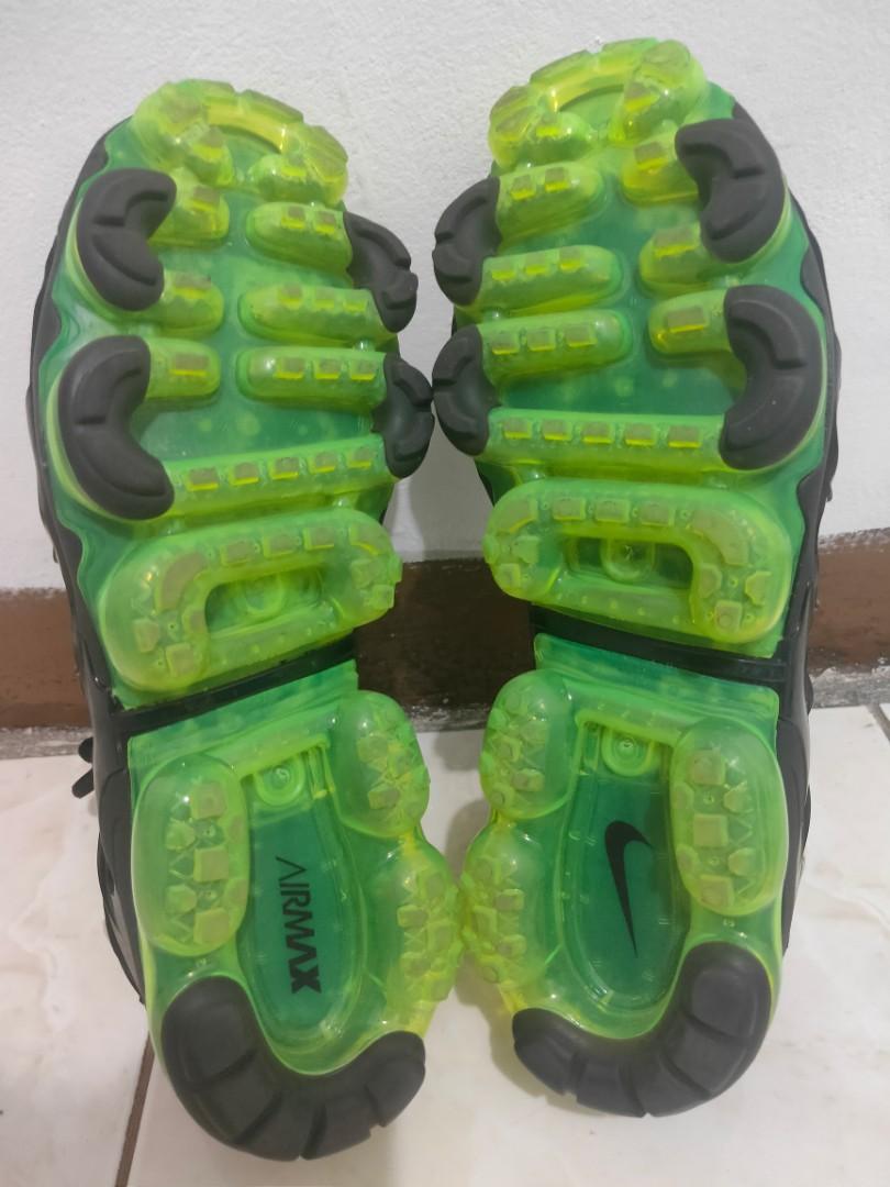 vapormax bolt