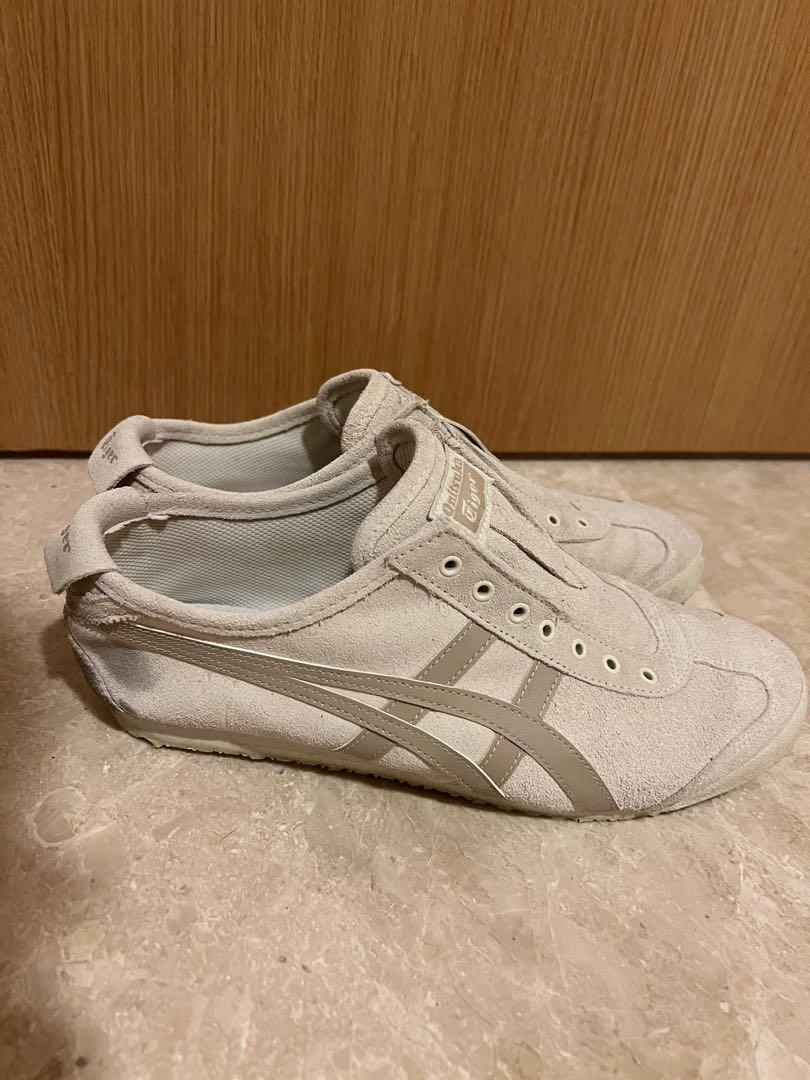 Onitsuka tiger (Category: Sneakers) located in Singapore. Submitted by Max33o (Listing ID 1154511197, Image 1). Description: Slip on, worn twice. Bored of the looks .