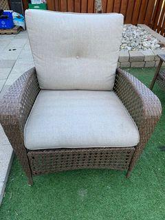 Outdoor wicker patio chair