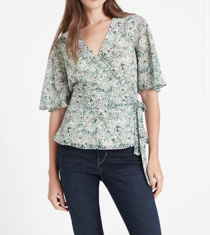 Pomelo Floral Wrap Top, Fesyen Wanita 