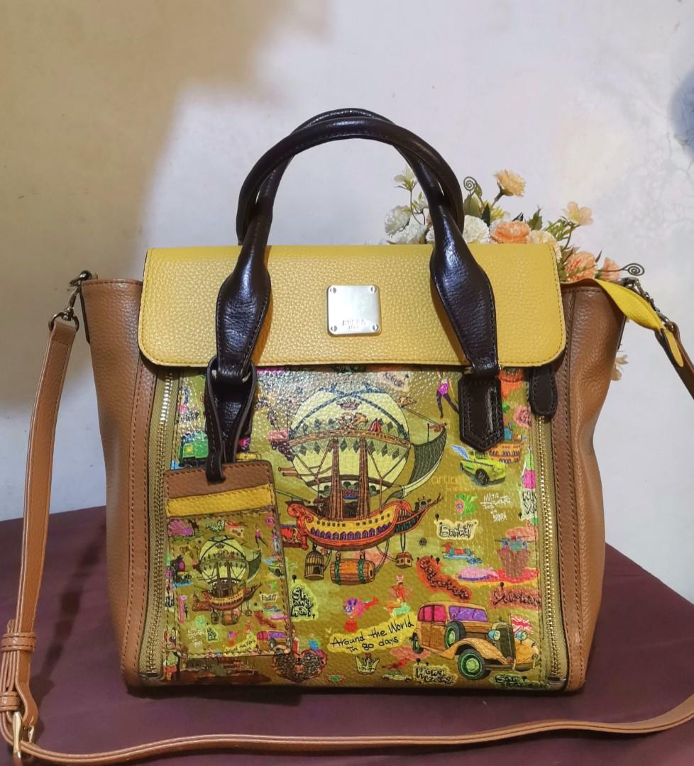 Brera Art Fever Around the World two way sling bag hand bag, Women's  Fashion, Bags & Wallets, Cross-body Bags on Carousell