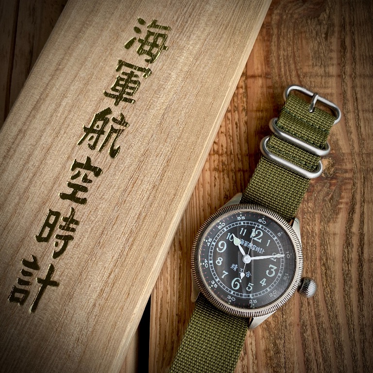 RARE SEIKO SHA big pilot watch 48mm 復刻版--精工舍 海軍航空時計+原裝盒, Luxury, Watches on  Carousell