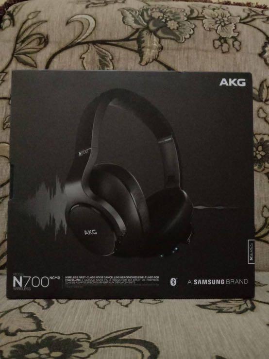 Samsung AKG N700 Ncm2 Wireless Noise Cancelling Headphones, Elektronik,  Audio di Carousell