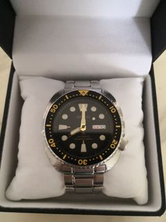 (Category: ) located in . Submitted by horologyeternity (Listing ID 1154408363, Image 1). Description: .