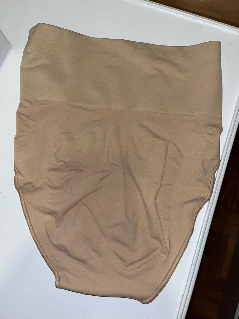 SKIMS core control underwear, Women's Fashion, Undergarments