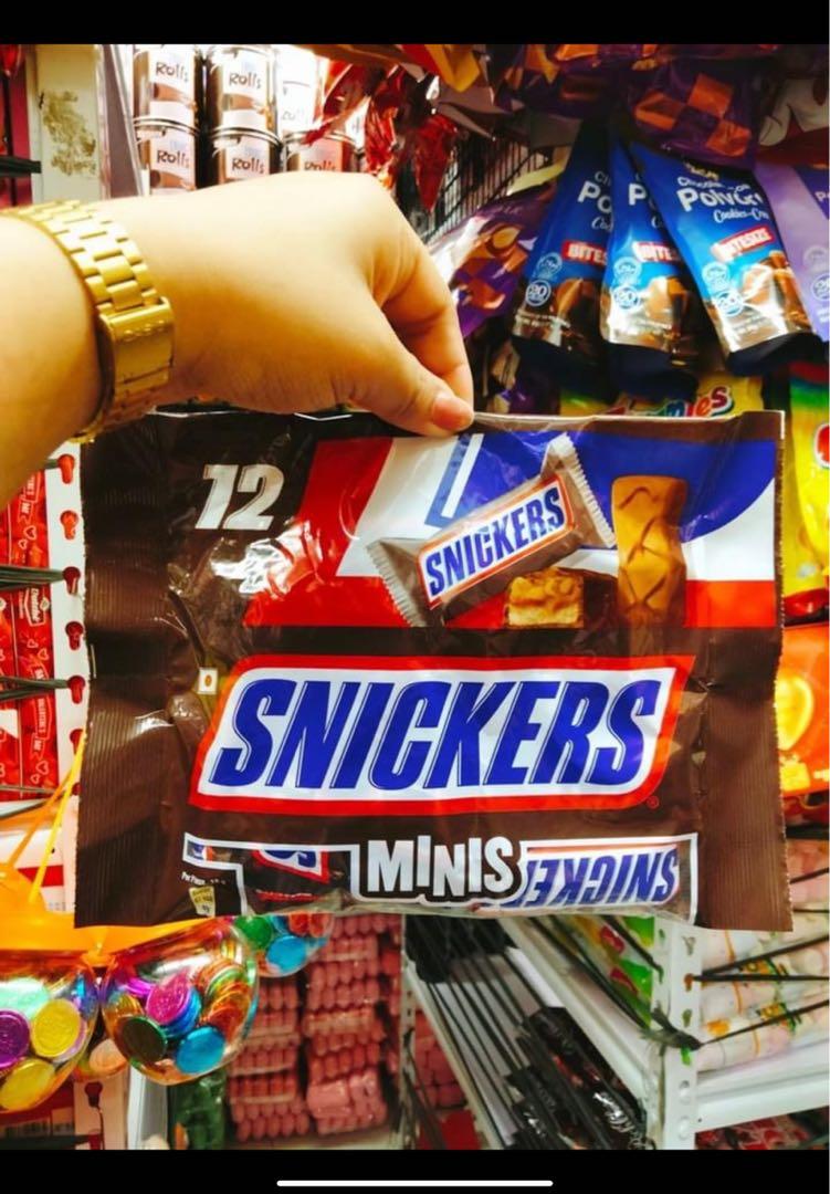 Snickers Mini Chocolates (Category: Other Food & Drinks) located in Cainta. Submitted by iubelle (Listing ID 1154472869, Image 2). Description: Snickers Mini: 185php #VL202247 #SnickersMini #Chocolates ORDER now: FB Page: https://www.facebook.com/mytrabels/ SHOPEE: https://shp.ee/w6wi3ym.