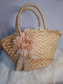 Summer bag (Rattan w flower detail)