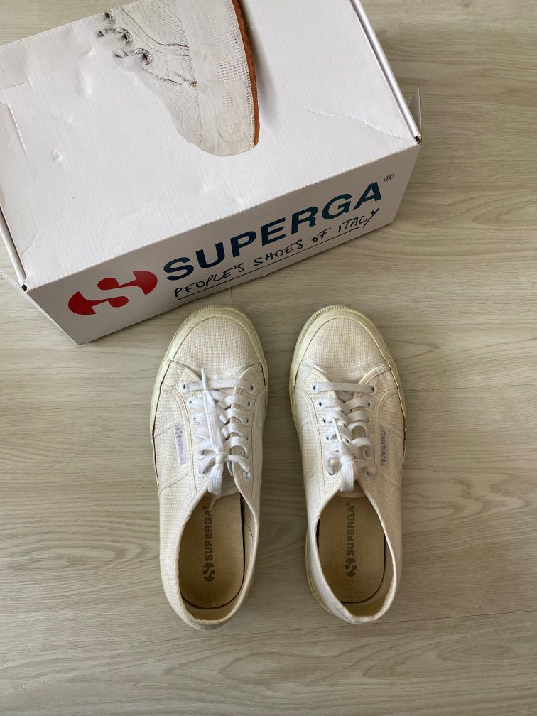 superga size 39