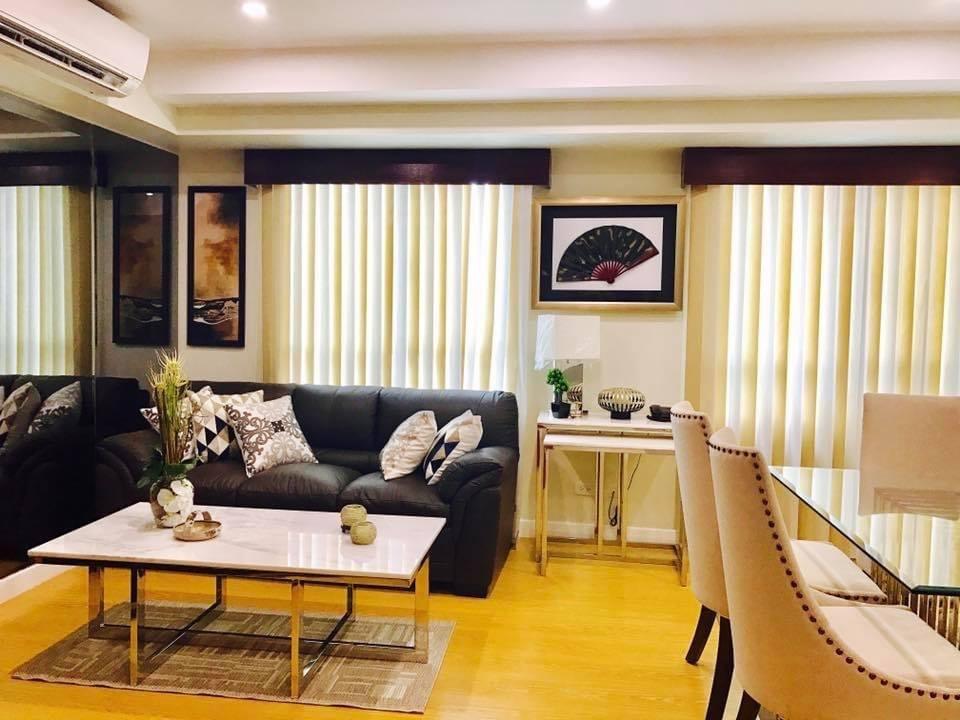 The Grove by Rockwell Ortigas (Category: Apartments & Condos) located in Quezon City. Submitted by bengco99 (Listing ID 1154425974, Image 3). Description: very nicely interiored ,one bedroom fully furnished unit ideal for bachelor or expat working in Ortigas Center..priced at 15 M .slightly negotiable. very nice, styled lijeva hotel suite. Complete kitcgen appliances n noce comfy bed n mattress. See to appreciate, close to Tiendesitas, Robinsons 