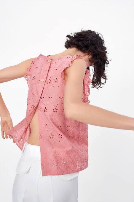 ZARA PEACH EYELET, Women's Fashion, Tops, Sleeveless on Carousell