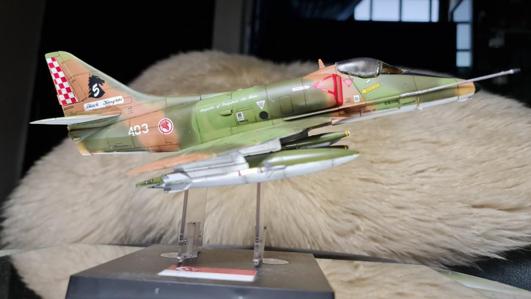 1/48 Big scale RSAF A4-SU Super Skyhawk (Full Load) - Black Knight ...