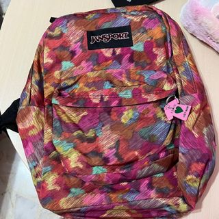 (Category: ) located in . Submitted by thewwardrobe (Listing ID 1154708580, Image 1). Description: .