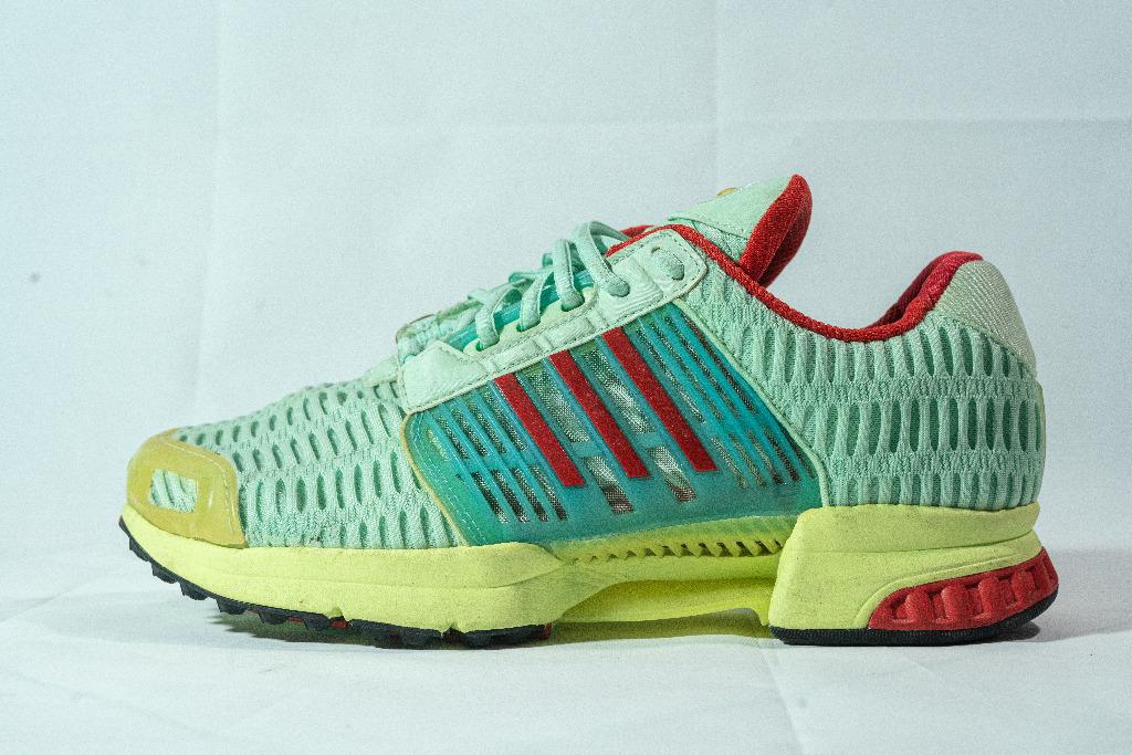 Adidas climacool frozen green top
