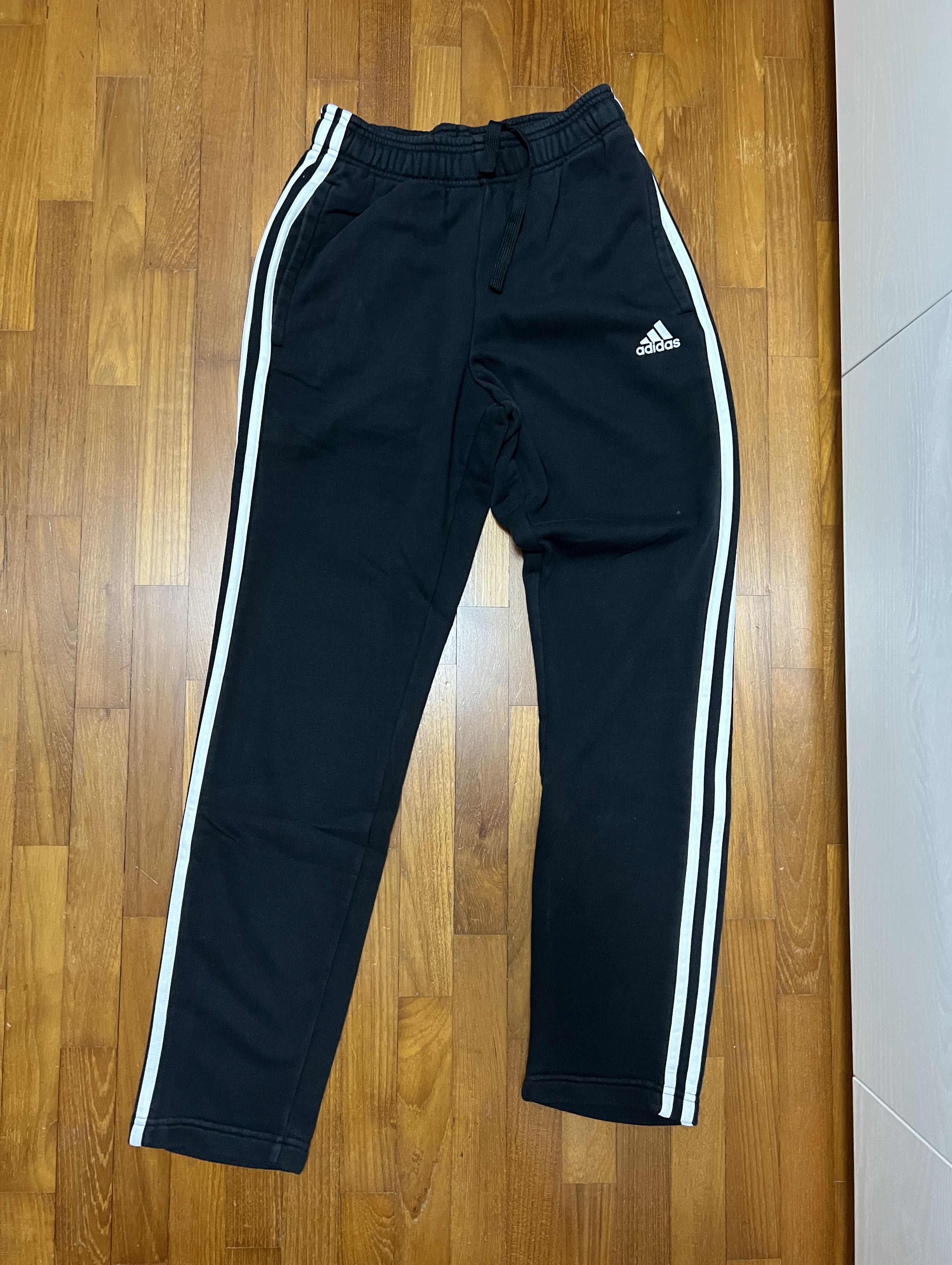 Adidas Sweatpants, Women's Fashion, Bottoms, Other Bottoms on Carousell