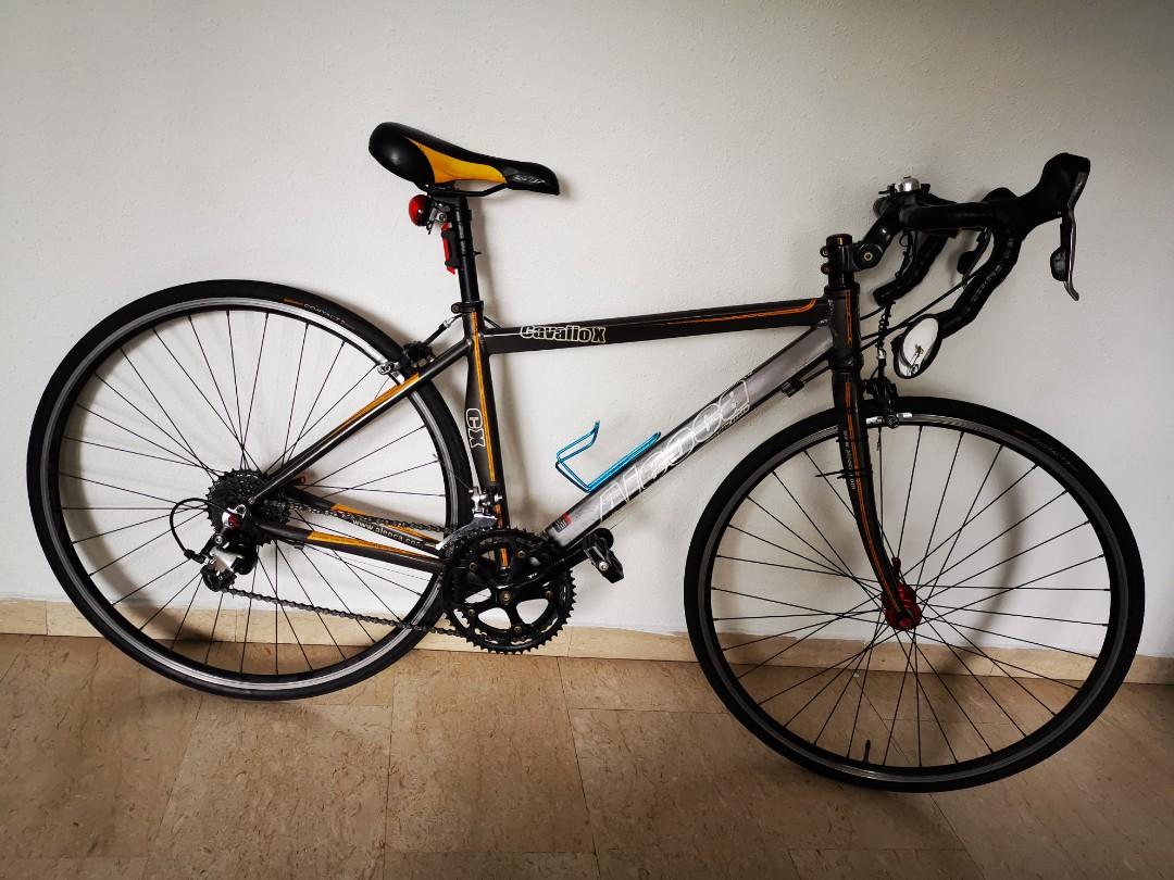 Aleoca road bike