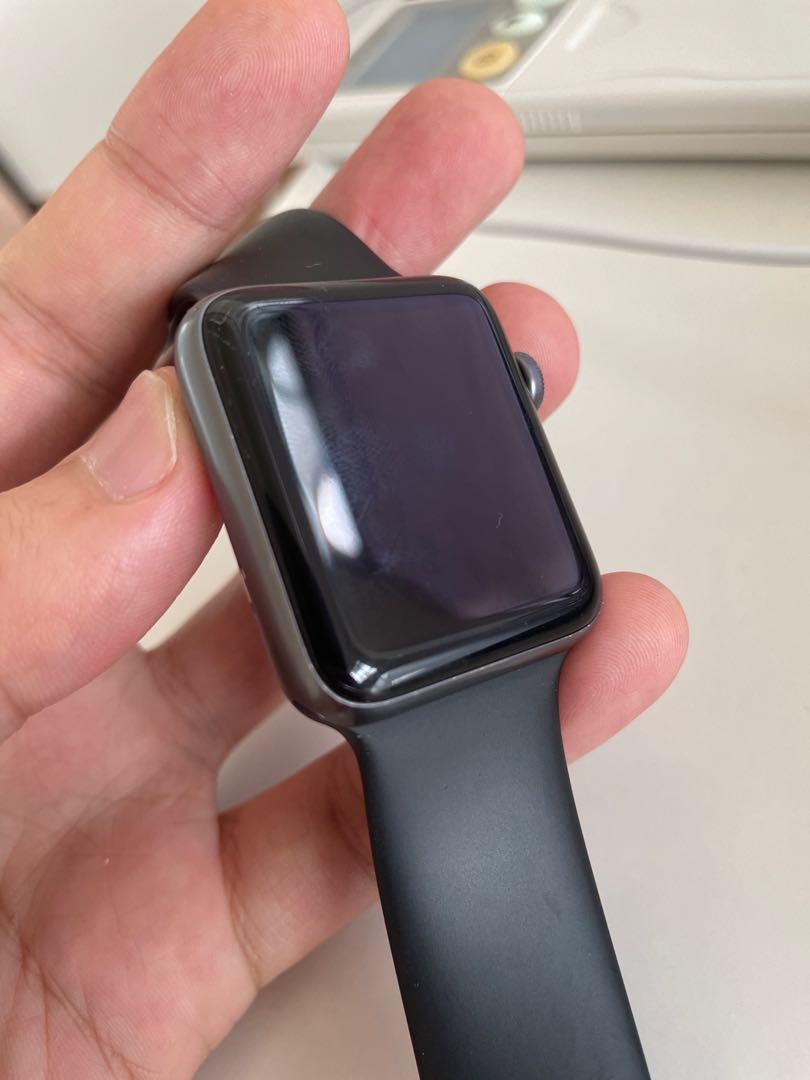Apple Watch Series 3 42mm non cellular Mobile Phones Gadgets