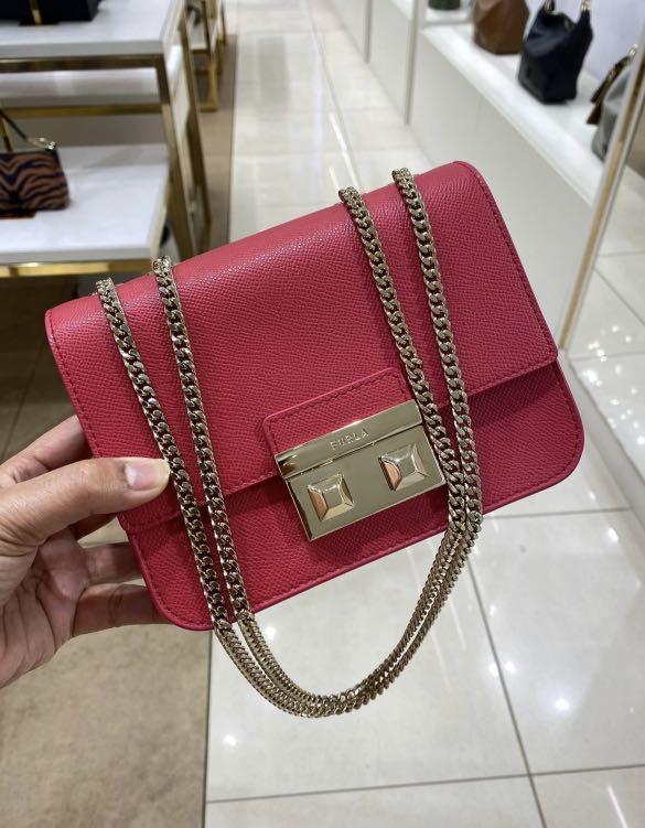 Furla bella mini store