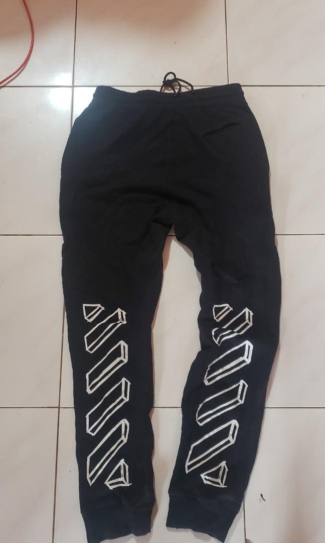 Authentic off white jogger Men s Fashion Bottoms Joggers on