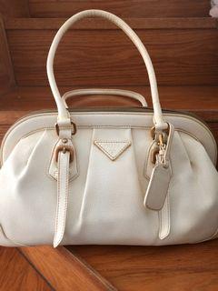 prada black red bolsa