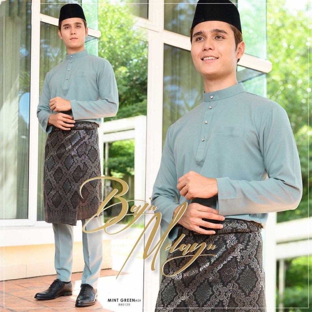 Baju melayu biru gelap