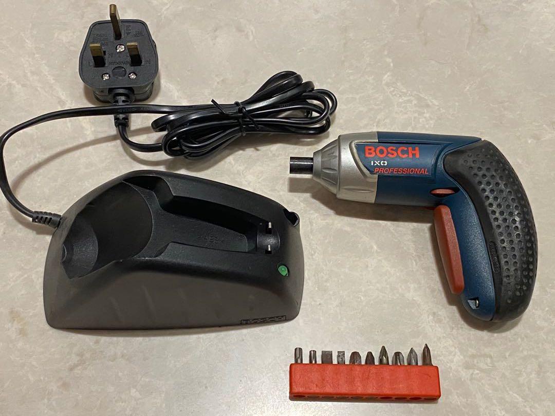 Bosch IXO Professional rechargeable screwdriver. Furniture Home