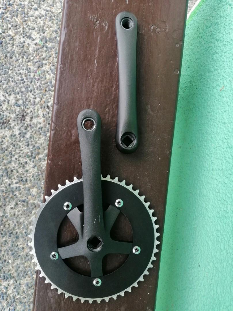 Celt crankset clearance