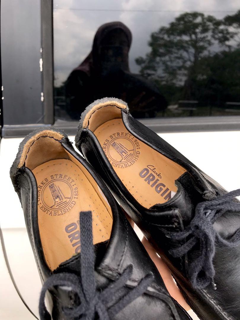 Clarks Wallabees Men s Fashion Footwear Casual shoes on Carousell