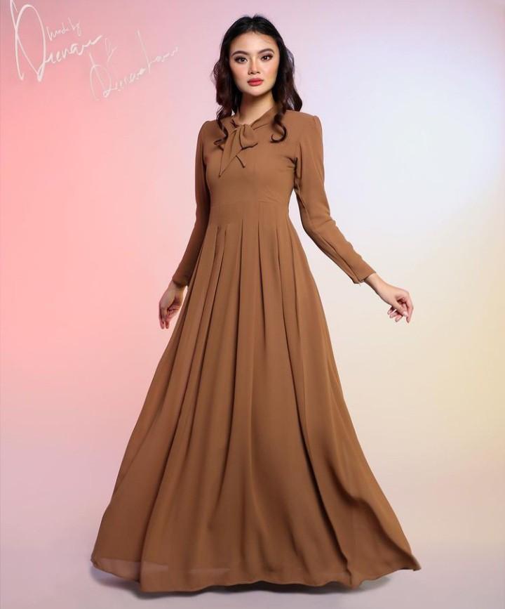 Custom Designs by Angalakruthi Anarkali Designs ,long gowns ,princess cut  tops,Anarkali Designs with Kallis,Lehenga Designs,d… | Organza dress, Long  frocks, Dresses