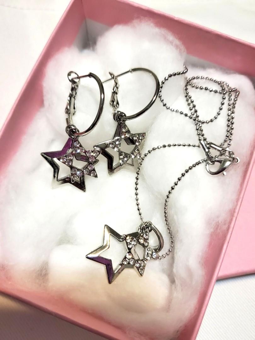 Double star matching silver necklace and earrings Women s Fashion