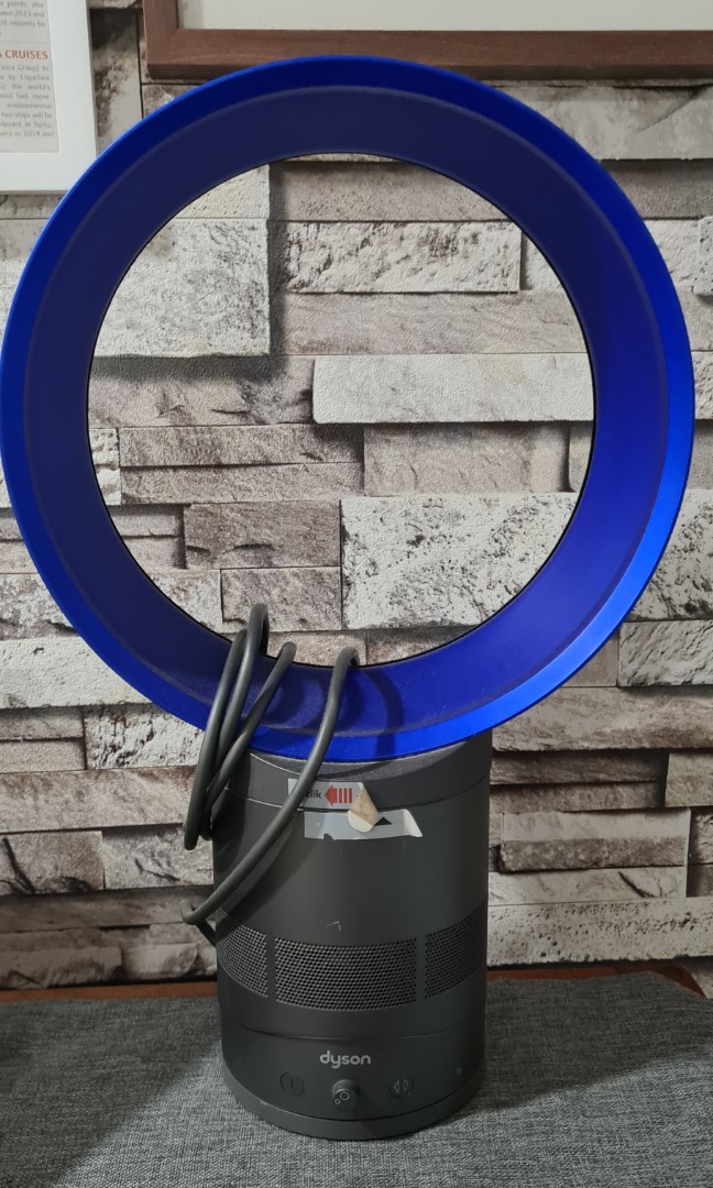 Dyson Table Fan, TV & Home Appliances, Other Home Appliances on Carousell