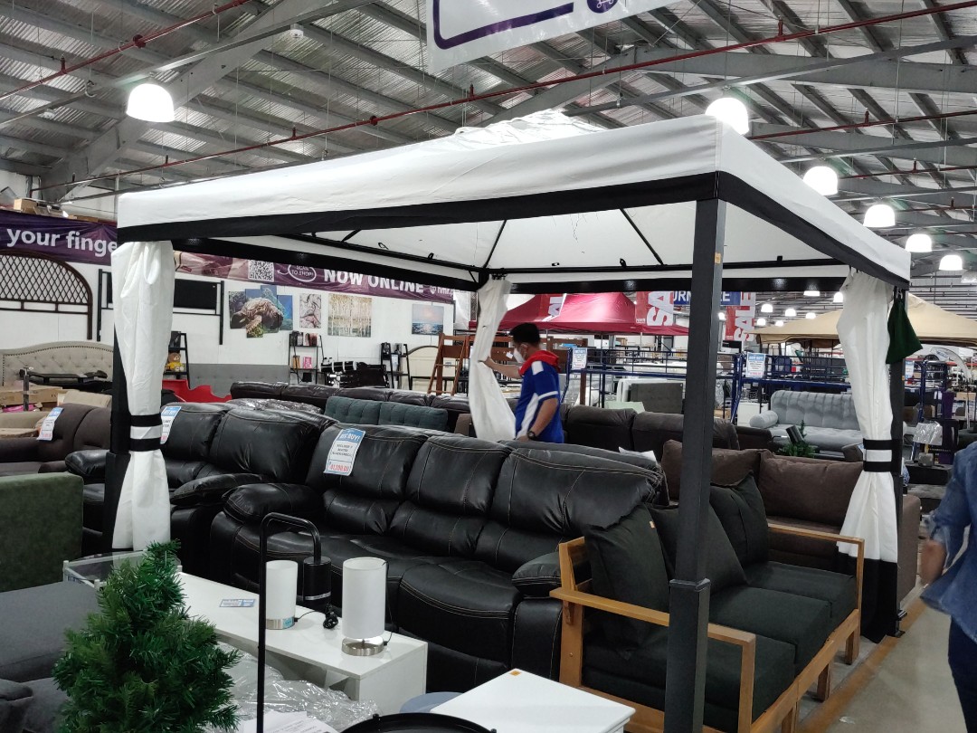Gazebo XFLJ01, Furniture & Home Living, Outdoor Furniture on Carousell