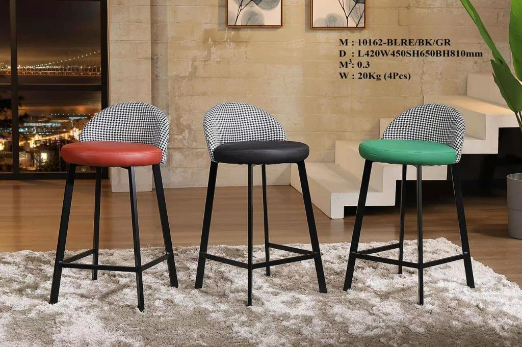 Metal counter sales stool with cushion